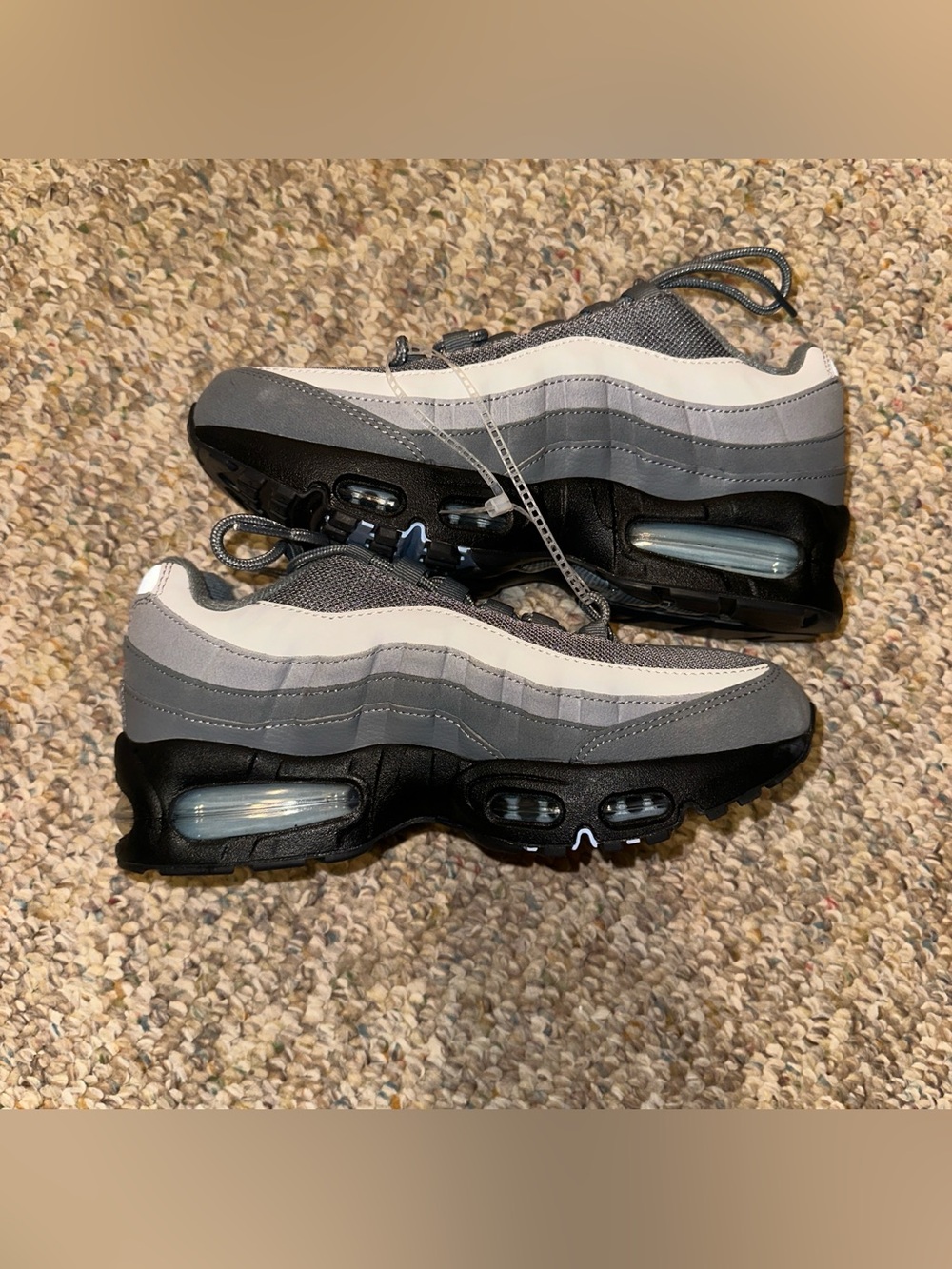 Nike Air Max 95 Cool Grey Psychic Blue GS Size 6Y Women's 7.5 IH0631-001 NEW